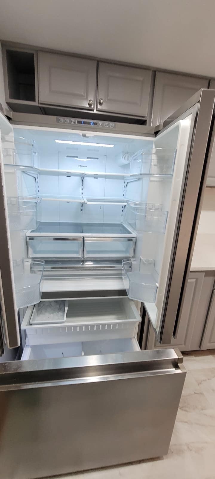 Fridge/Freezer - 1807 Blueridge Ave