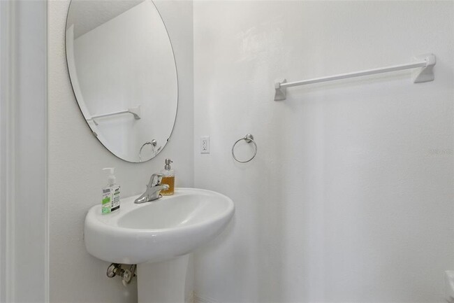 Building Photo - 11804 13th Way N
