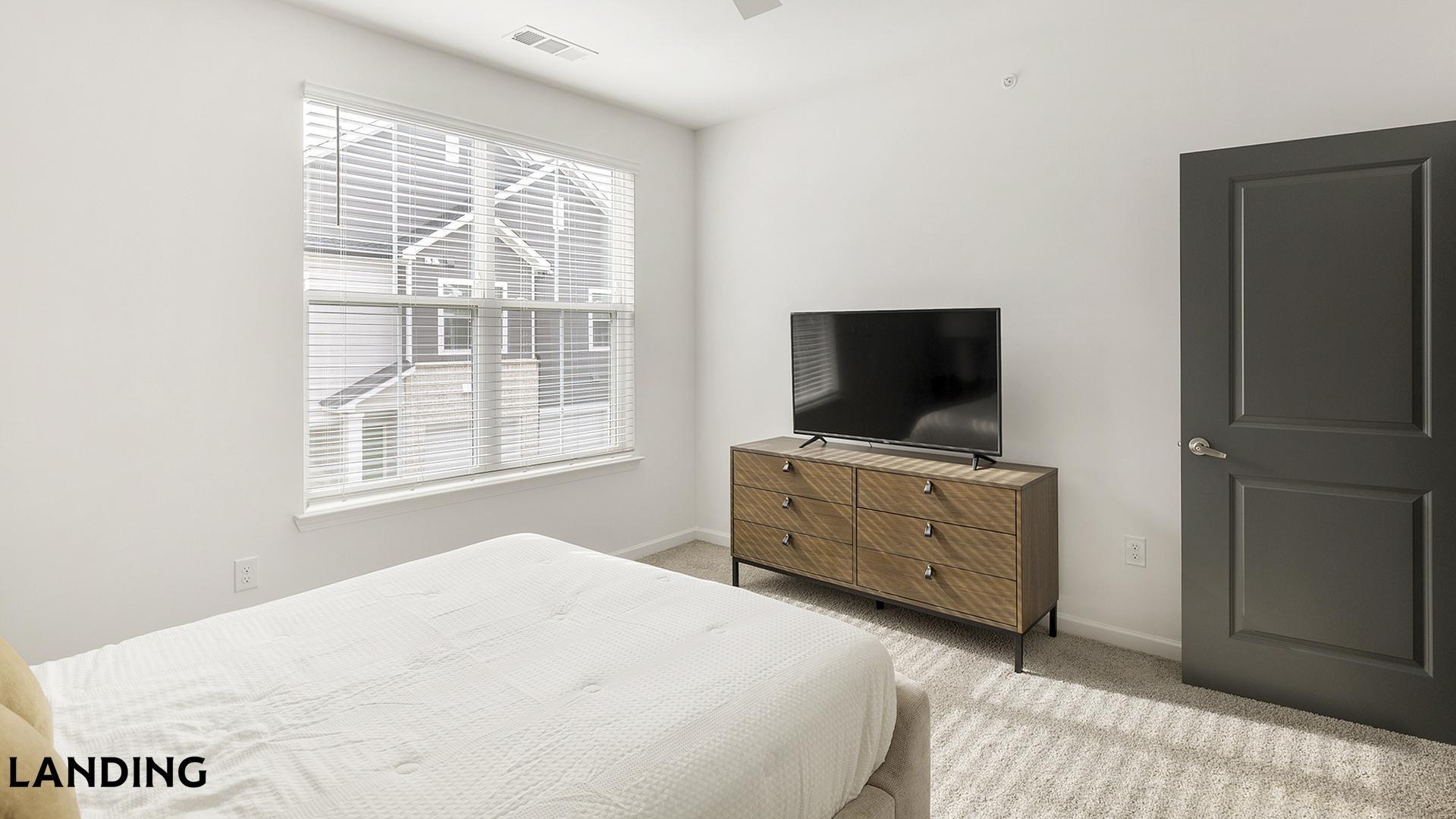 Building Photo - 560 Jack Clift Blvd