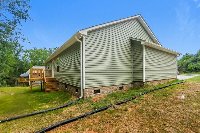 Building Photo - 8264 Historic Hill Dr