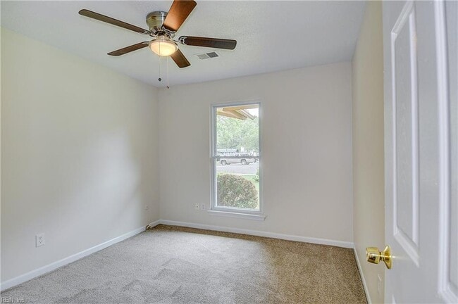 Building Photo - 4269 Grove Ct