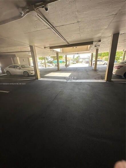 Building Photo - 1811 Jefferson St