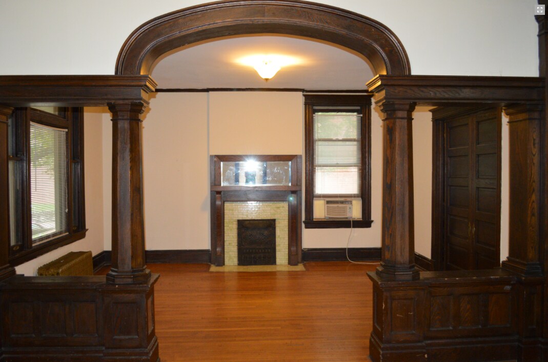 Building Photo - 2353 Ohio Ave