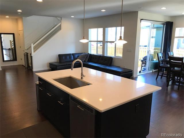 Building Photo - 9627 Dunning Cir