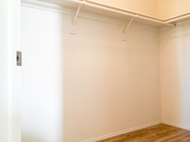 Building Photo - COMING SOON! 3 Bedroom Home in the Desirab...