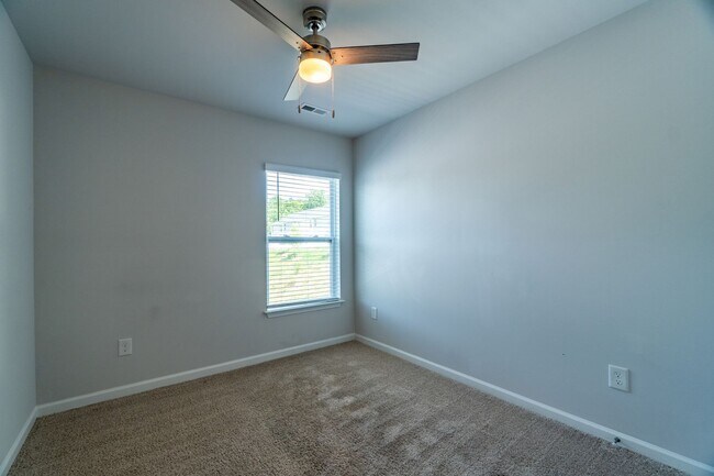 Building Photo - 3717 Nathans Wy
