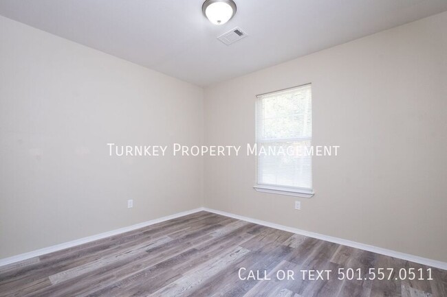 Building Photo - 4523 W 21st St