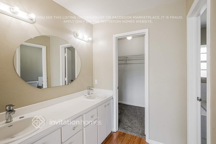 Building Photo - 15813 SW 79th St