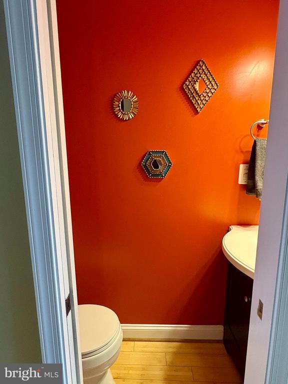 Building Photo - 1011 8th St NE