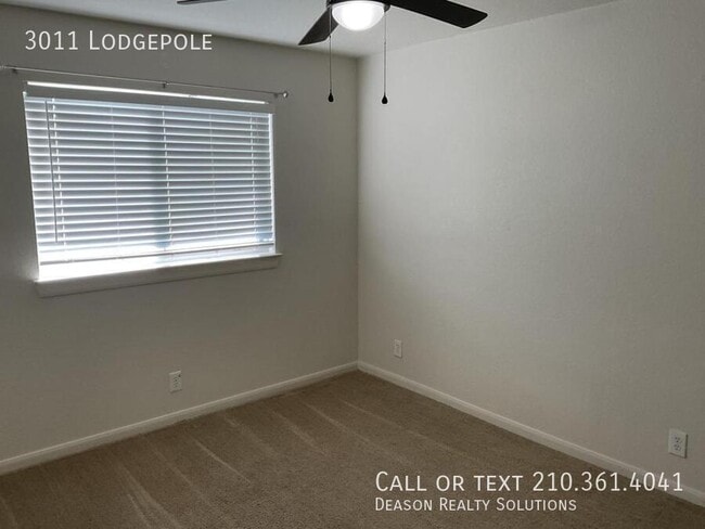 Building Photo - 3011 Lodgepole-