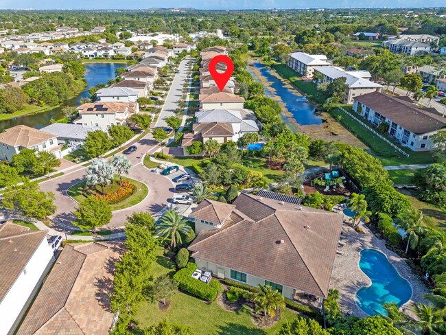 Building Photo - 8870 NW 37th Dr