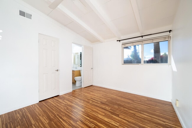 Building Photo - 14722 Candeda Pl