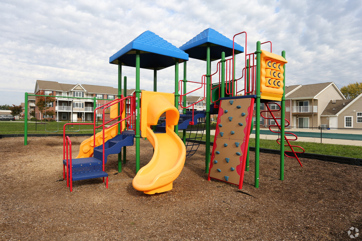 the village at blue hen dover de apartment finder