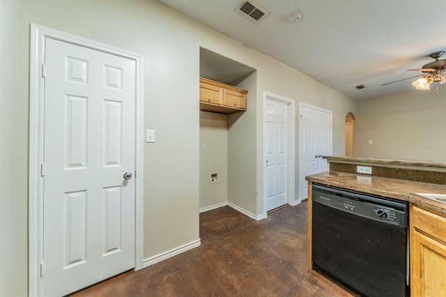 Building Photo - 122 Sunburst Ct