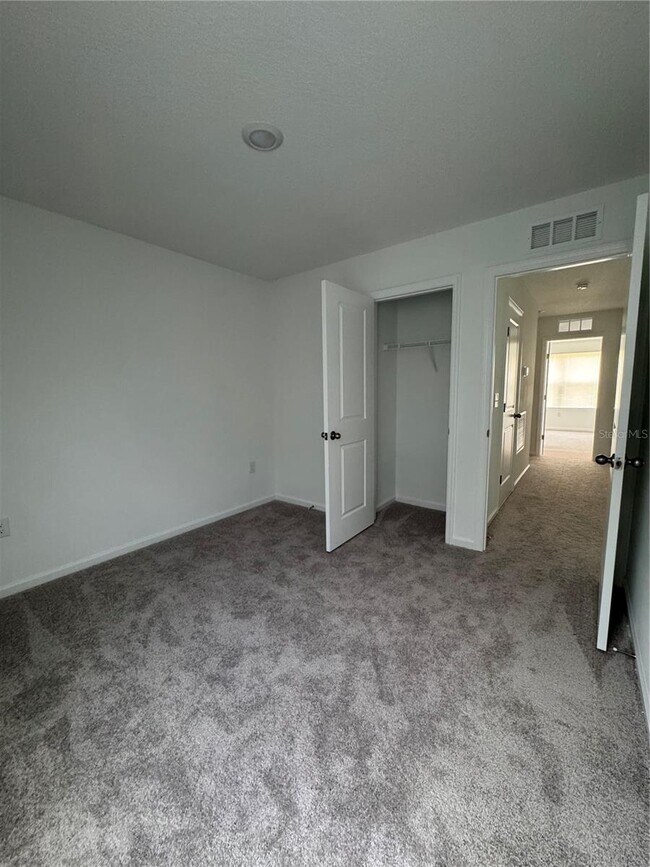 Building Photo - 3406 Vesara Dr