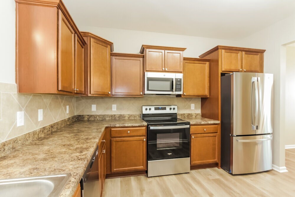 Building Photo - 7318 Reece Valley Ct