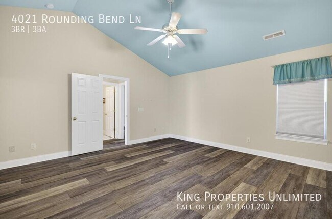 Building Photo - 4021 Rounding Bend Ln
