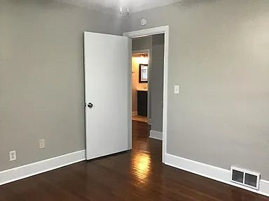 Building Photo - 1436 Decree Ave