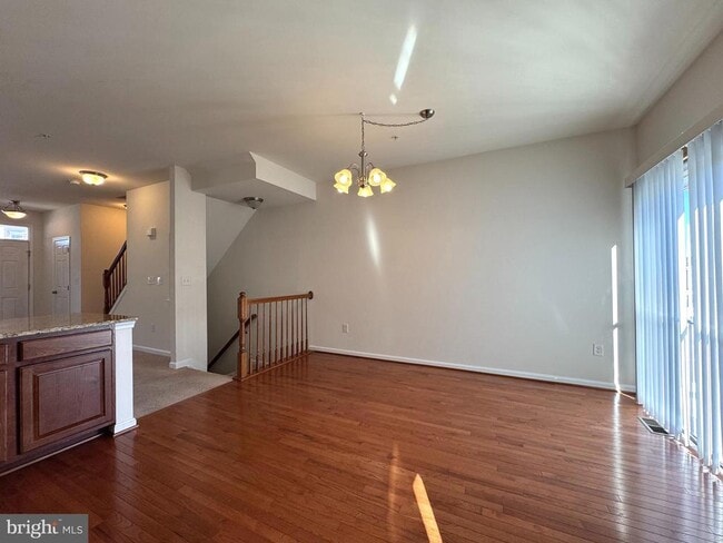 Building Photo - 3635 Glouster Dr