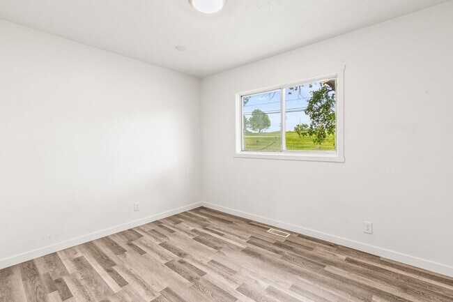 Building Photo - Coming Soon April 1st