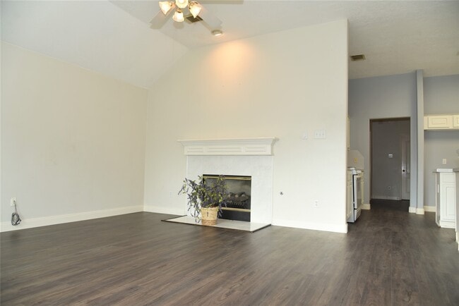 Primary Photo - 17238 Granberry Gate Dr