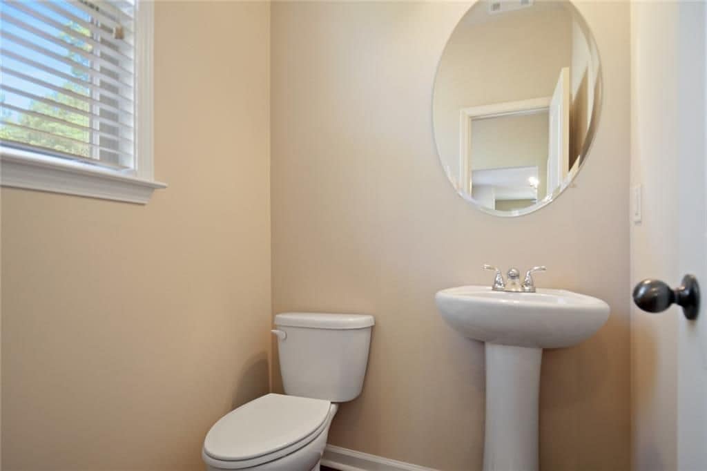 Building Photo - 740 Village Field Ct NW