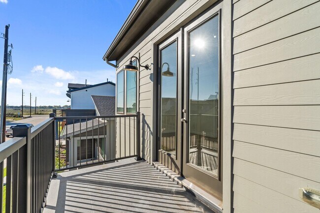 Building Photo - 3235 Loam Ln