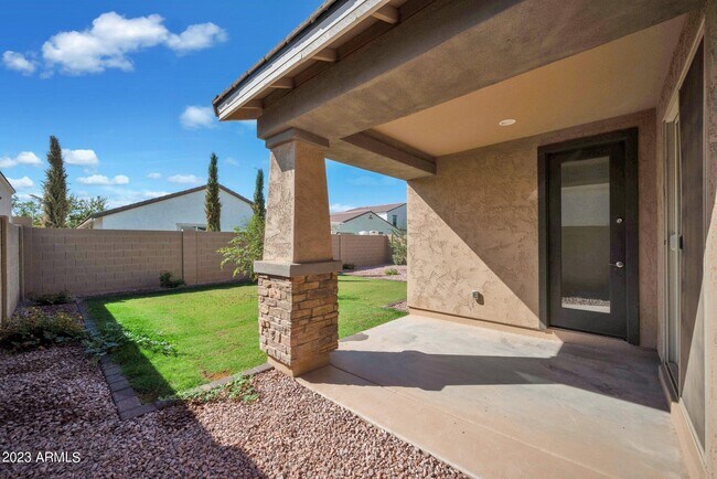 Building Photo - 9863 E Tungsten Dr