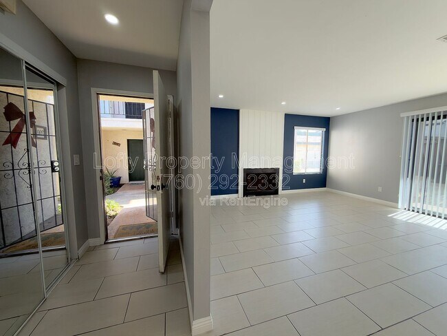 Building Photo - 450 W Vermont Ave