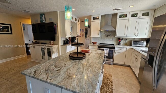 Building Photo - 6731 NW 26th Way