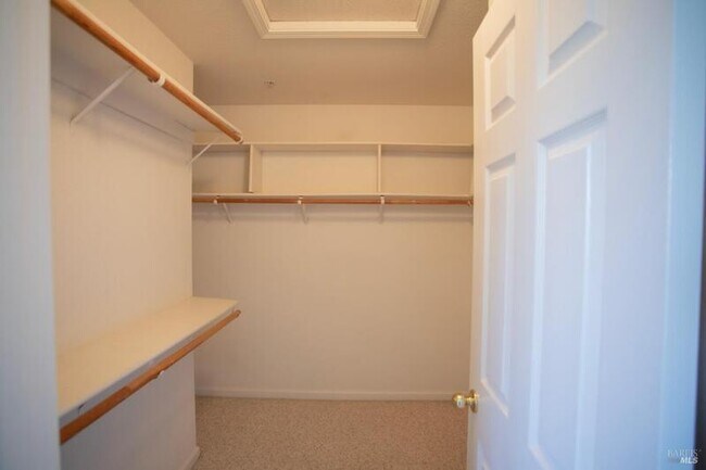 Building Photo - 1549 Monarch Pl