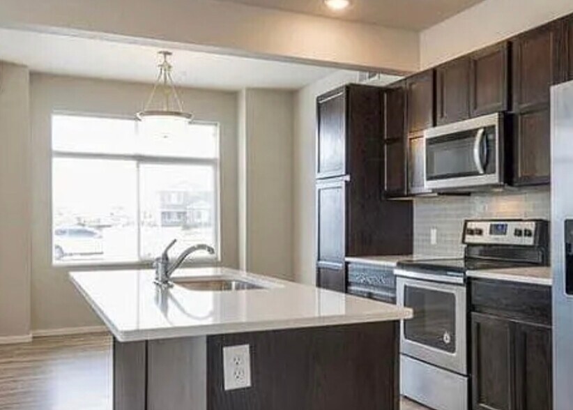 Building Photo - 2980 Kincaid Dr