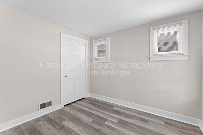 Building Photo - 8129 St Charles Ln