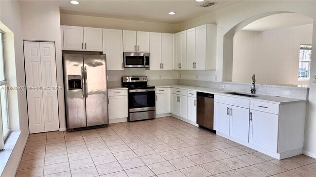 Building Photo - 13843 SW 31st St