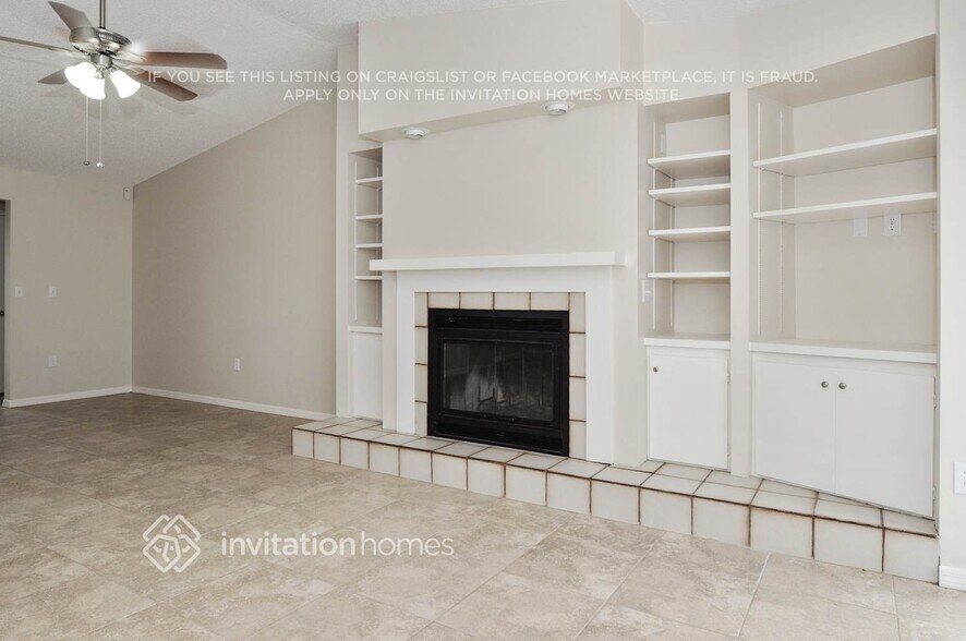 Building Photo - 3791 Aster Dr