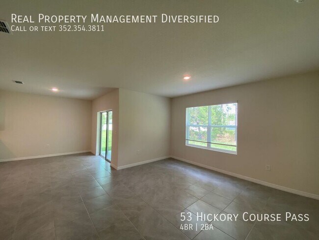 Building Photo - Lake Diamond North - Welcome Home