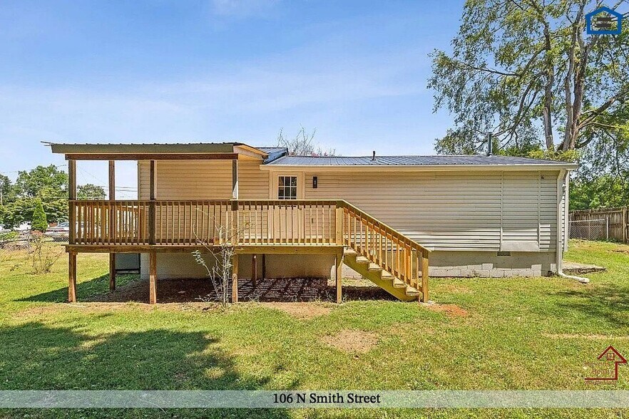 Building Photo - 106 N Smith St