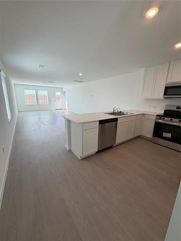 Building Photo - 6500 Glade St