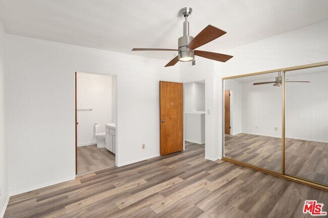 Building Photo - 3023 Berkeley Ave