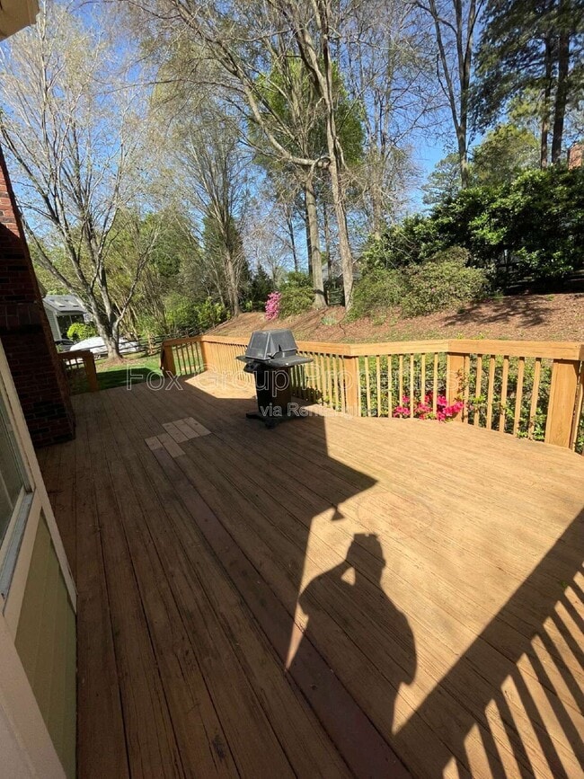 Building Photo - 20329 Berry Cir