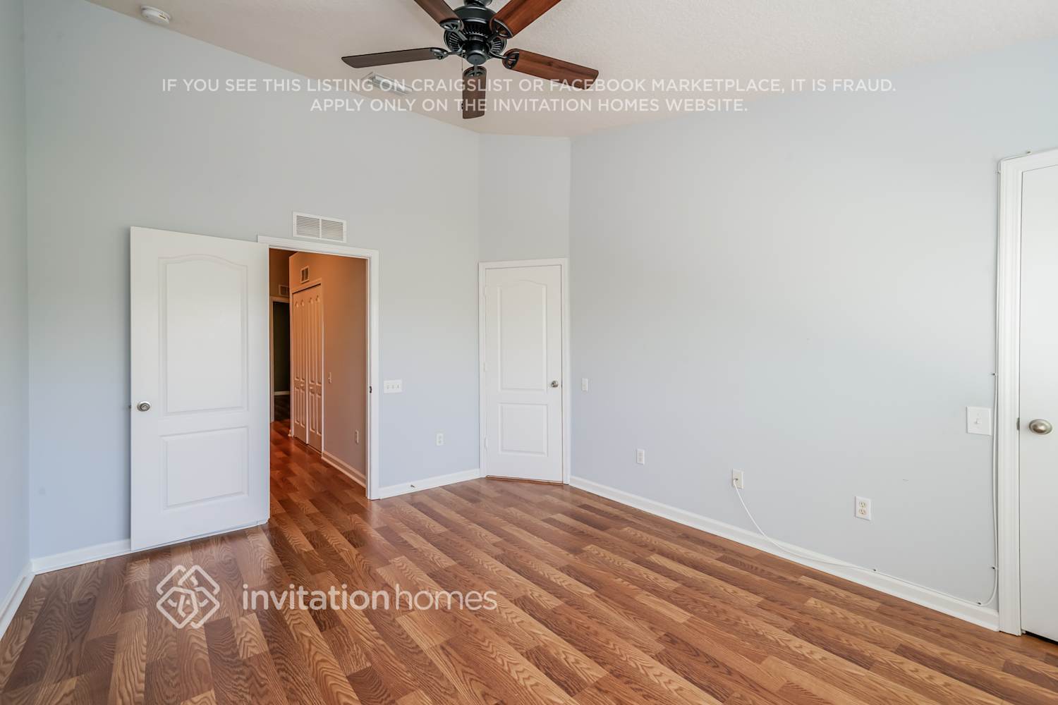 Building Photo - 26648 Castleview Way