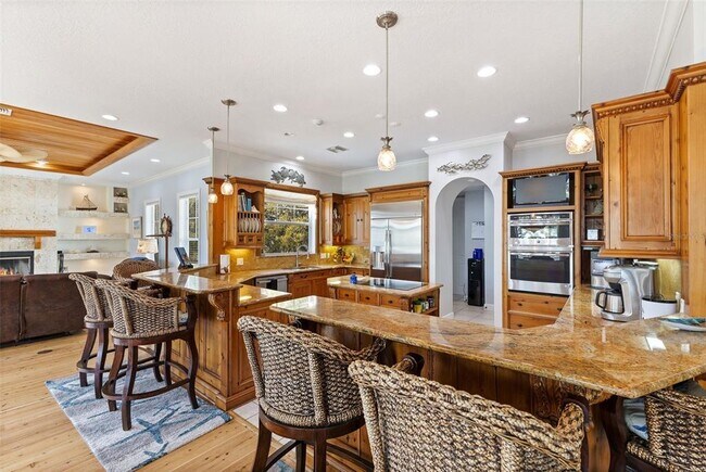 Building Photo - 450 Bayshore Dr