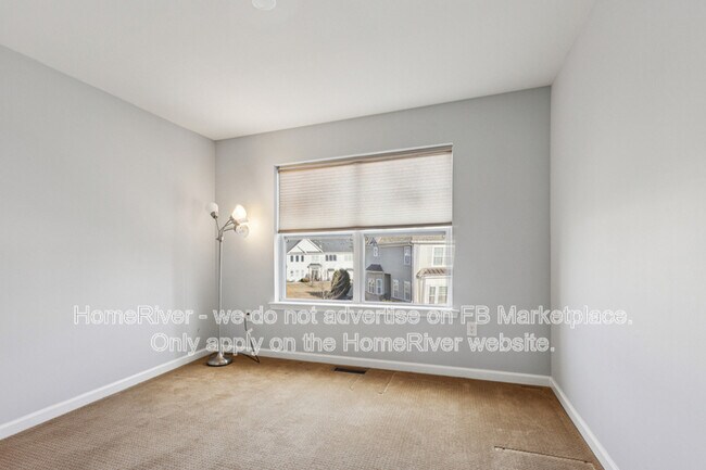 Building Photo - 22 Clifford Cir