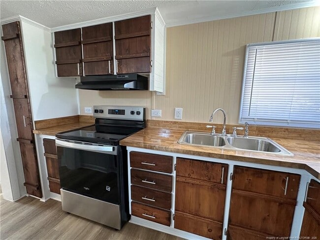 Building Photo - 4026 Havelock St