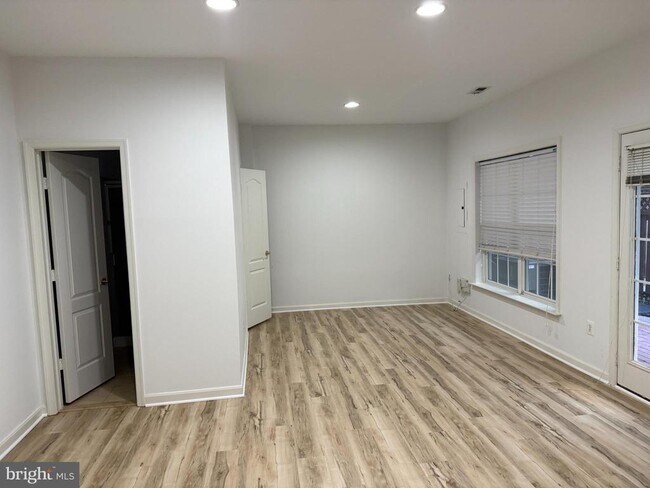 Building Photo - 2833 Grace Forest Pl