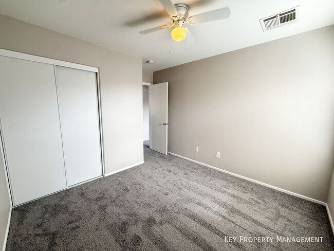 Building Photo - 6255 W Arby Ave