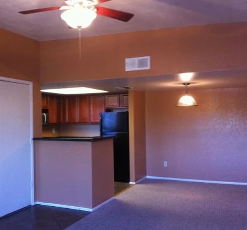 Kitchen/eating area (old paint color) - 5757 W Eugie Ave