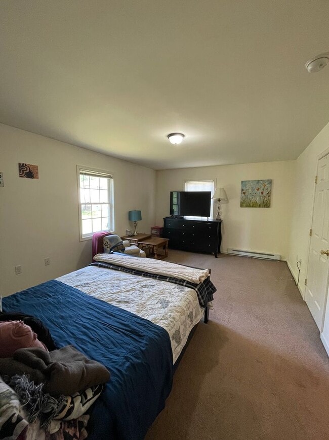 Building Photo - 2315 Layne St