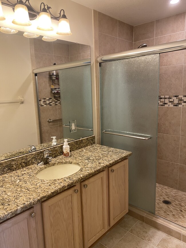 Building Photo - 304 Acadia Dr