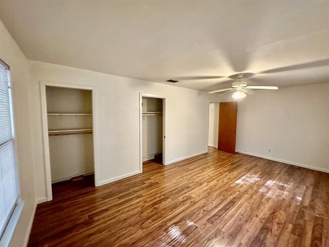 Building Photo - 931 Cheatham St